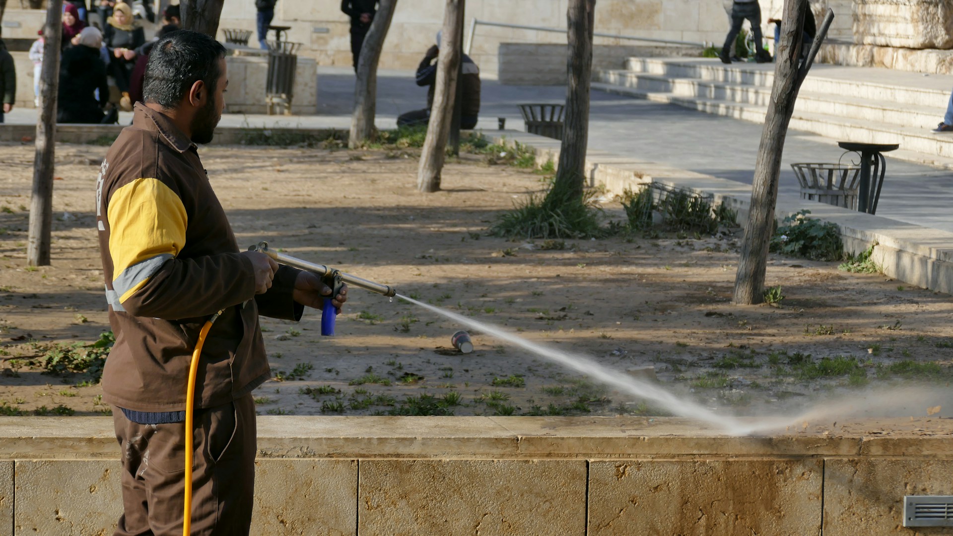 Power Washing vs. Pressure Washing: What’s the Difference and Which Do You Need?